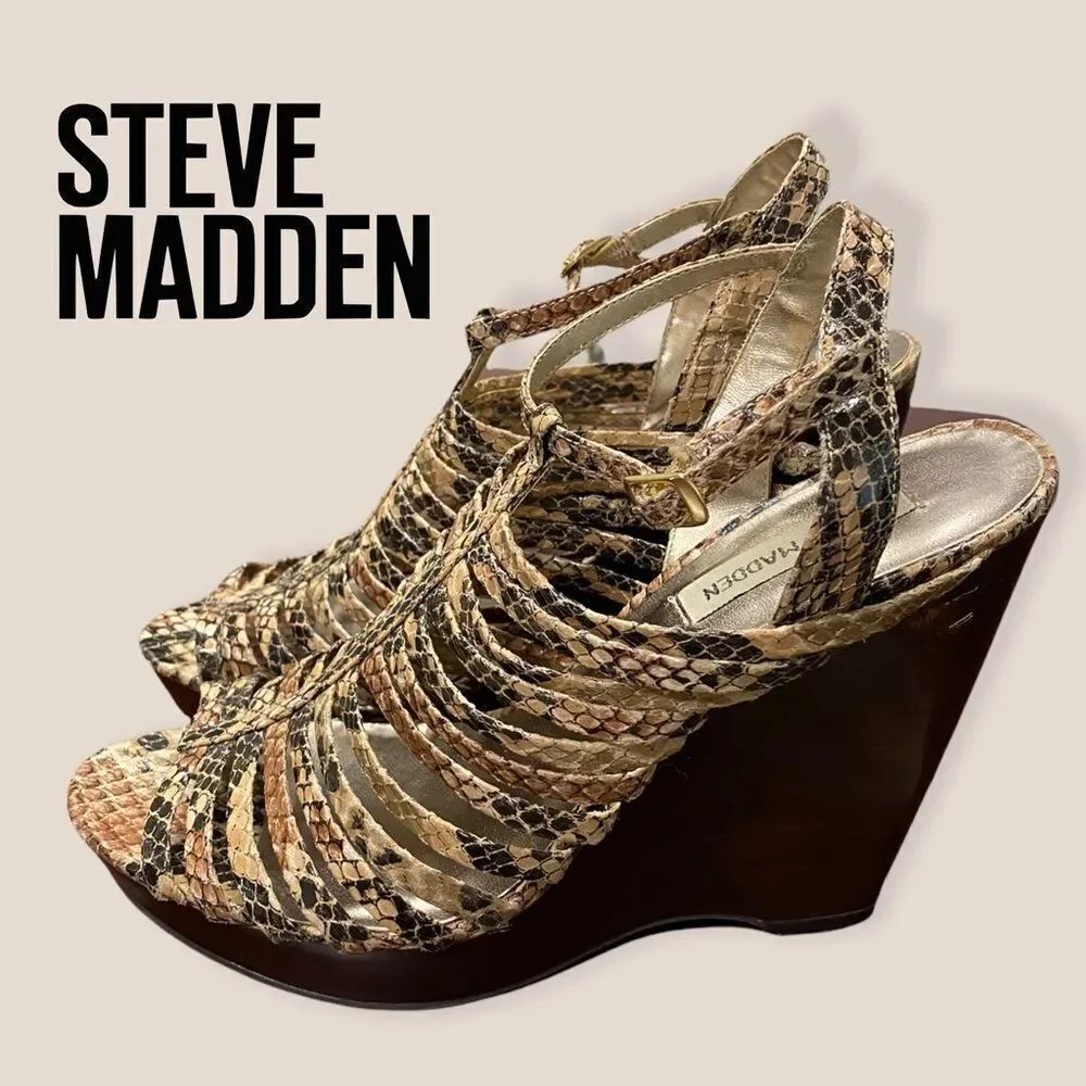 Steve Madden Strappy Snake Wedges 9